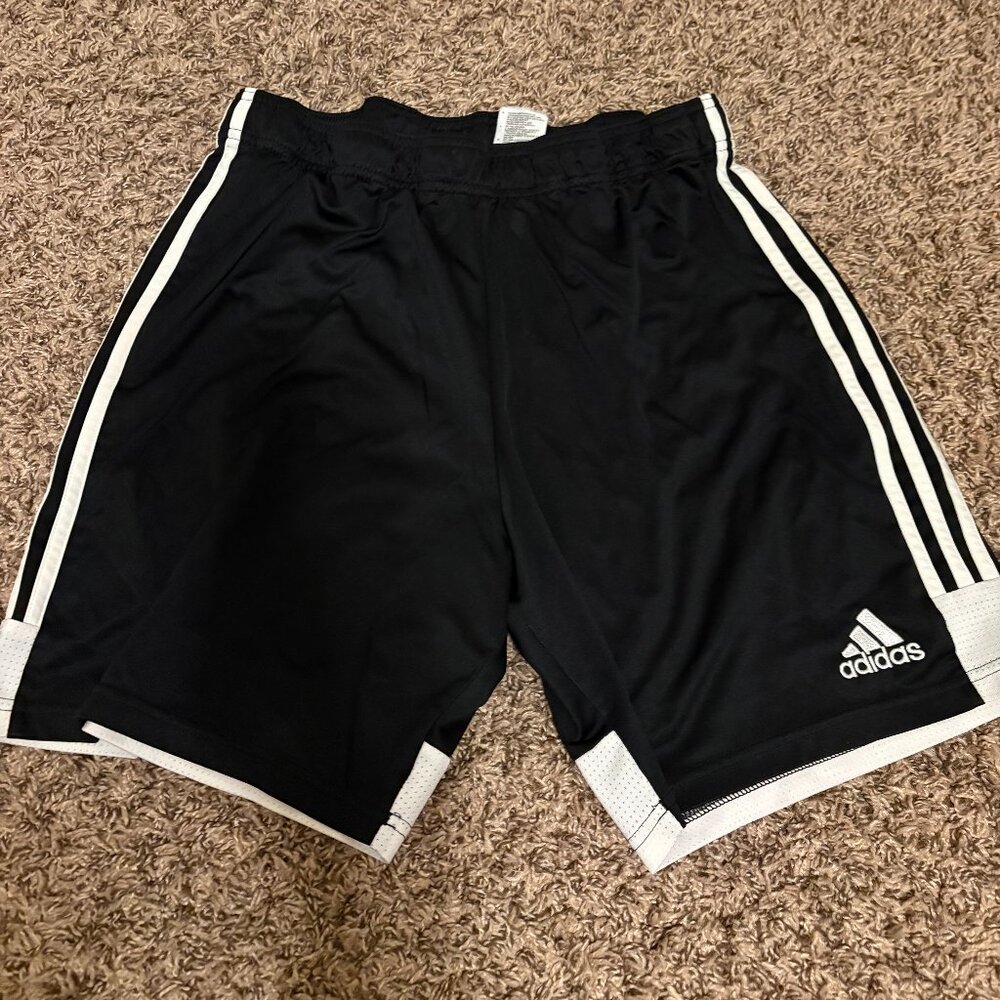 Adidas Activewear Shorts Men's Large Black White Logo and Stripes Drawstring